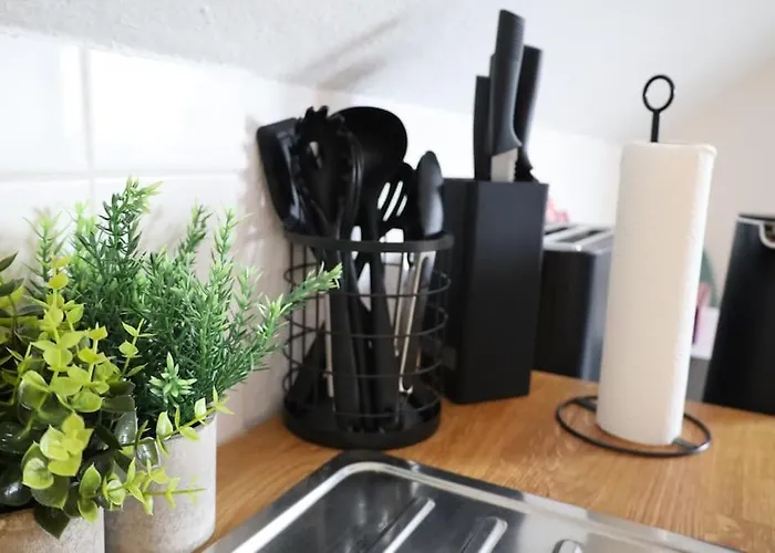 Zentrales, Modernes Fuer 2 Mit Parkplatz Apartment *